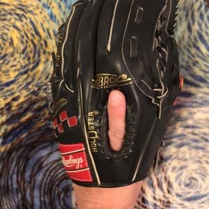 reebok pump baseball glove
